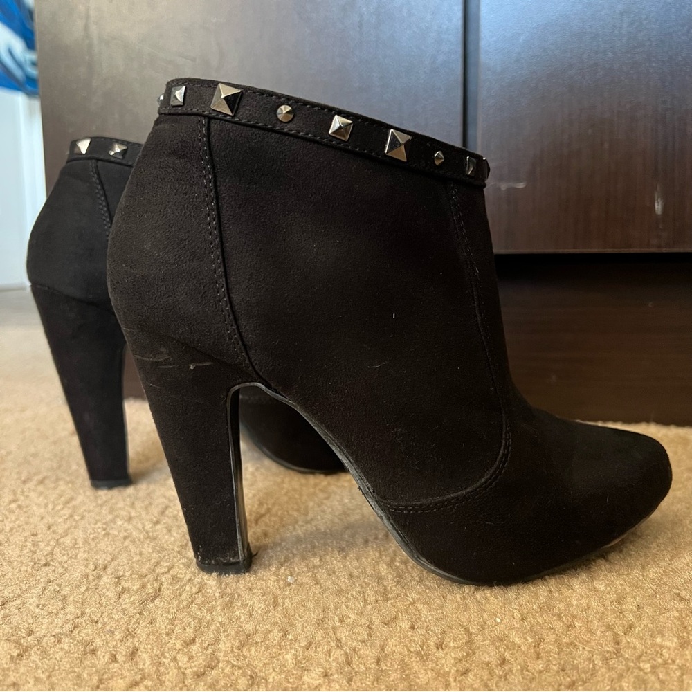 Never 2 Hot 4” Heel Velvet Booties